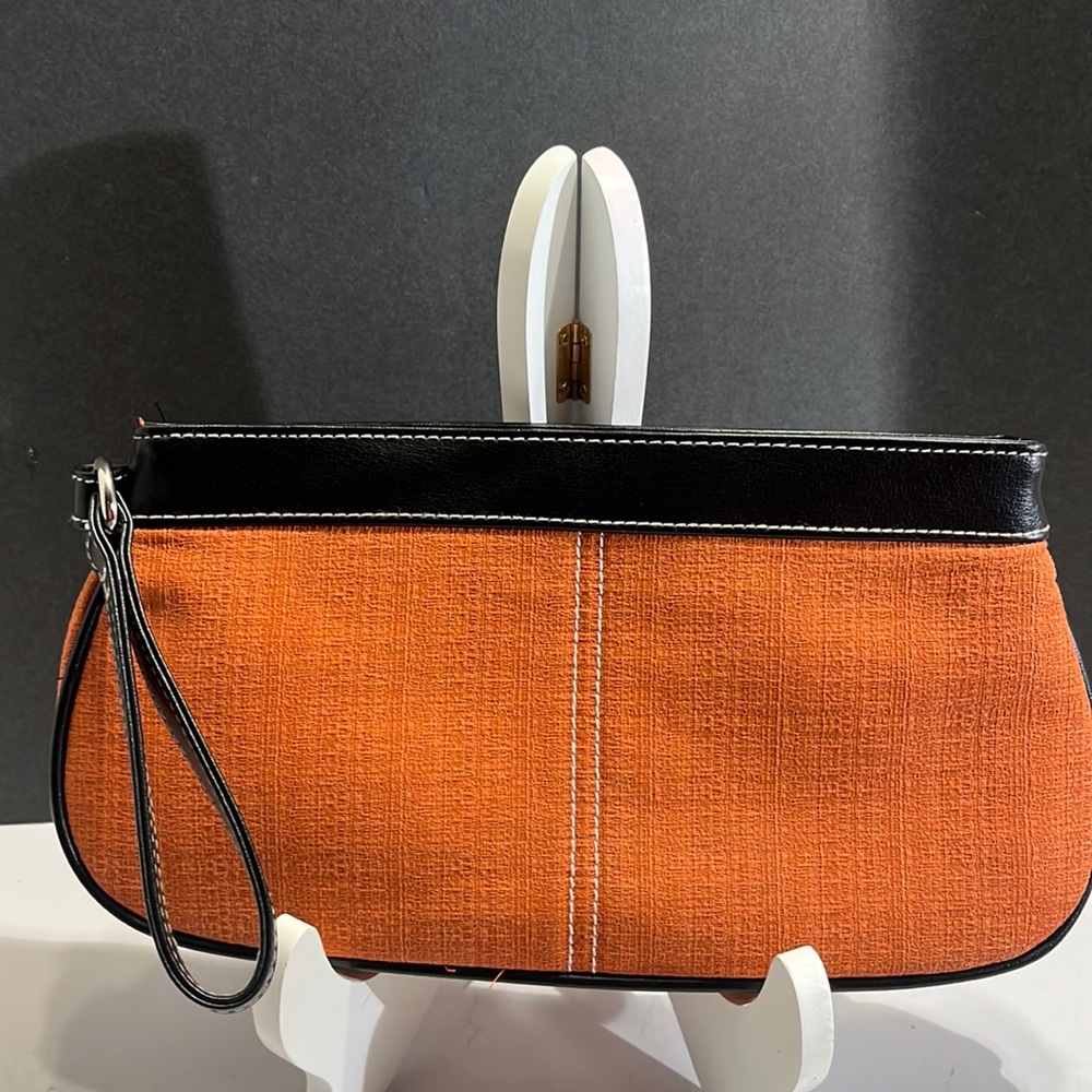 Victoria’s Secret wristlet purse, burnt orange color 11X5.5